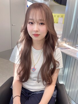 ジーナリア(Xena ria) 《袴田》レイヤーカット/ミルクティーベージュ