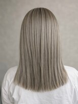 コタ 水戸(COHTA)&nbsp;レイヤーカットミルクティーベージュブリーチなしダブルカラー