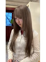 クレエ ヘアー デザイン(creer hair design)&nbsp;スモーキーカラー×小顔レイヤーハッシュカットロングヘア