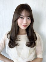プラチナ(PLATINA) レイヤーカット顔周りミディアムレイヤーハッシュカット表参道