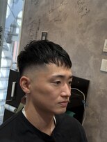 メグロバーバーショップロッポンギ 目黒六(MEGURO BARBER SHOP 6PPONGI) フレンチクロップ/フェードカット