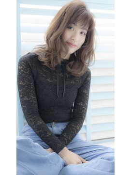 オウル(Owll) 大人かわカッコイイ[mignon]ふわっとツヤ感カールミディアム