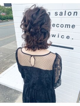 ニド(2do) ロブハーフアップアレンジ