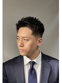 ビジネスショートアイロンパーマ スーツヘア