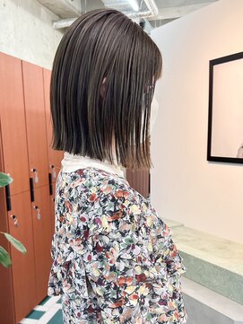 ノエ(noe) ボブ×オリーブグレージュ