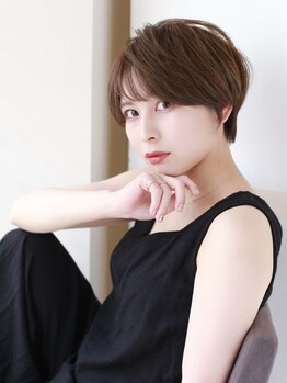 ワンコンセプト(ONE CONCEPT)の写真/[伏見駅4分]骨格・顔型診断で上品で女性らしさのある小顔カットに◇どこから見ても美しいシルエットが叶う!
