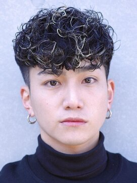 フィフス 栄(fifth) 波巻きスパイラルツイストスパイラルパーママッシュメンズヘア