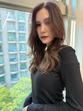 キアラ(Kchiara) 海外レイヤー/シフォンベージュ/レイヤーカット/福岡天神