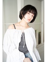 マグノリア オモテサンドウ(MAGNOLiA Omotesando) シンプルなニュアンスワンカールボブ・・・HINATA