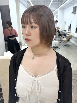 ニュート(Neut ) ミルクティーベージュ/ハイトーン/ブリーチカラー/ダブルカラー