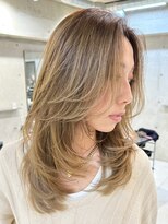 ヨロ 小岩(YOLO) ハイライトレイヤーカットダブルカラーイルミナカラー縮毛矯正