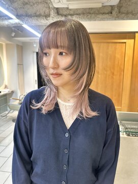 テトラ バイ ネオリーブ 横浜西口店(tetra by neolive) ウルフカットピンクデザインカラーインナーカラー横浜