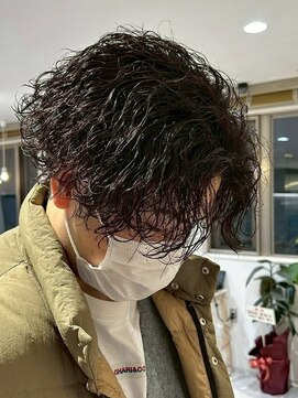 アイトーキョープラスシー 横浜(AI TOKYO+Sea) 横浜/高島町/フェザーパーマ/毛流れパーマ/センターパート