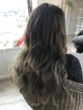 リュッカ ヘア サロン(Lycka) グランジナチュラルグラデーション