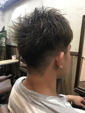 ディー エメ(D-aimer-) アシメ・モヒ