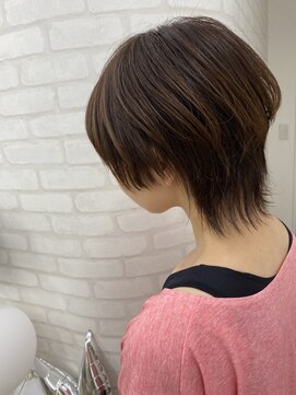 ホワイト(WHITE HAIR@NICOLA) マッシュウルフ