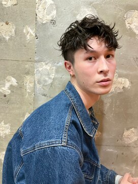 アカ(ACA) ツイストスパイラル　波巻きパーマ　波巻スパイラル 札幌　大通