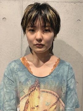 レオニード 表参道(LEONID) ハイライトウルフ