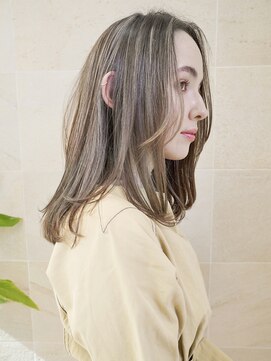 ビュートリアム265(BEAUTRIUM 265) 大人かわいいミディアム/ハイライト/白髪ぼかし/ふんわりカール