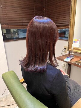 ネウィサリュー 立川(newi saLyu) 暖色系/ピンクカラー