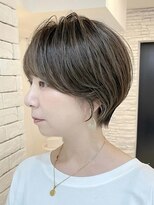 白髪ぼかし/ひし形/癖毛/大人ショートボブ/60代50代40代
