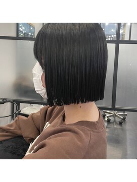 ソヨン 本厚木店(SOYON) 切りっぱなしボブ/タッセルボブ/ミニボブ