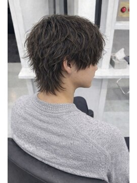 渋谷メンズサロンで人気 えりあし長めナチュラルウルフ！