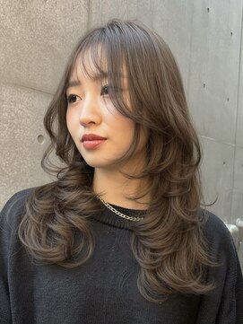 ロビー 青山(ROBBY) レイヤー/ロングレイヤー/レイヤーカット/10代20代30代/表参道