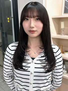 イロウ 天神大名店(IROW) ストレート 前髪カット レイヤーカット 髪質改善 【天神大名】