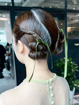 シオン(shion) ミディアム大人ガーリーおくれ毛前髪カット_ba575313