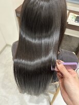 エミュ(emu.)&nbsp;ツヤツヤすぎる◎グレージュカラー