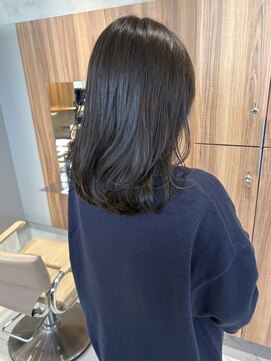 ガリカ 博多(Gallica) <ゲスト>ミディアムレイヤーに人気のグレージュカラー