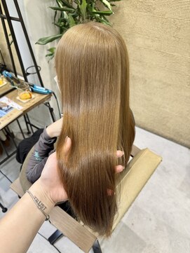 キキ(kiki by KENJE) ミルクティーベージュ