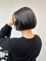 ノービス バイ パーキング 心斎橋(NOV!!!CE by PARKiiiNG)&nbsp;ふんわりミニボブ/ダークパープル/透明感カラー
