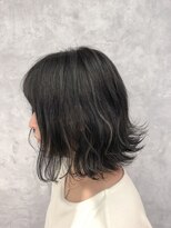 タロ(talo) 外ハネ×アッシュブラック