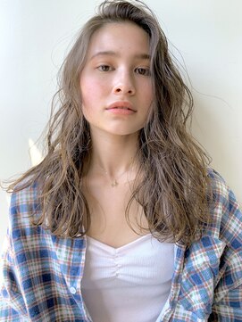 クオン 今泉(quon) 【quon】ナチュラルカール　-天神 今泉 薬院-