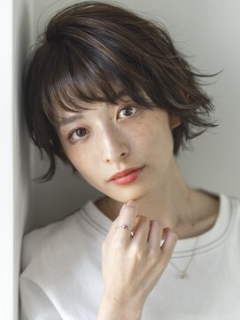 エミュ 表参道 青山(emu) マッシュショートニュアンスパーマ[大人かわいい美髪ネビージュ]