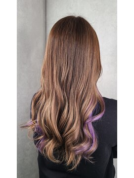 アクネ 東三国店(ACNE) ☆