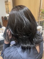 ボネッカ 鶴見(BONECCA)&nbsp;ふんわり大人レイヤーカット【上岡茉央】