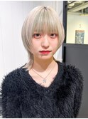 インナーウルフ_斜めバンググレージュカラー_99425