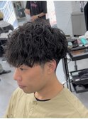 前髪割れない縮毛矯正パーマ波巻きツイストスパイラルパーマ
