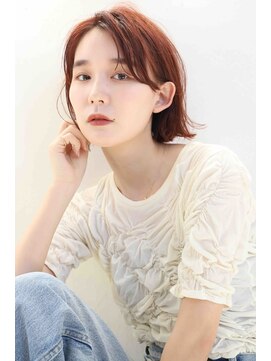 ネル 千早 香椎(nell.) レッドブラウン★うる艶感たっぷり外はねボブ