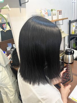 トライフ バイ アカラ(Trife by AKARA) 仕上げはドライのみ。艶縮毛矯正