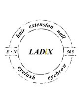 LADiX  明石店