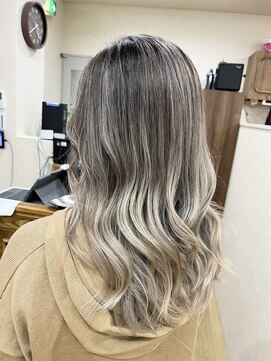 ミラシィ 成田(Mirashy) 本格派!!バレイヤージュ♪