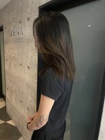 ジーナ 名駅(XENA.)&nbsp;《XENA/YURI84》レイヤーカット/顔周りレイヤー/髪質改善