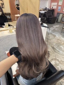 チャプター 問屋町(chapter) ケアブリーチラベンダーミルクティーグレージュレイヤーカット