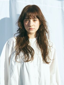 ニュイ 高槻 阪急茨木店(nui) 黒髪/クラゲヘアー/オリーブグレー/小顔/ココアベージュ/茨木