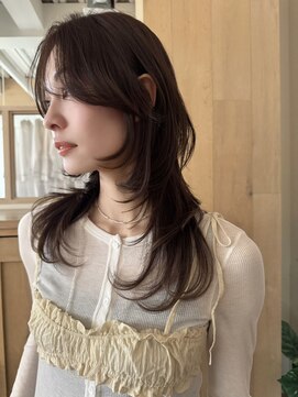 バイオレット ナゴヤ(Violet Nagoya) ハッシュカット 顔まわりカット 秋冬カラーカシスブラウンHR-230
