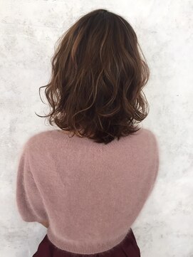 リゴッツ ドゥア プトゥリ(Regottz dua putri) レイヤー×ハイライト×ピンクベージュ*